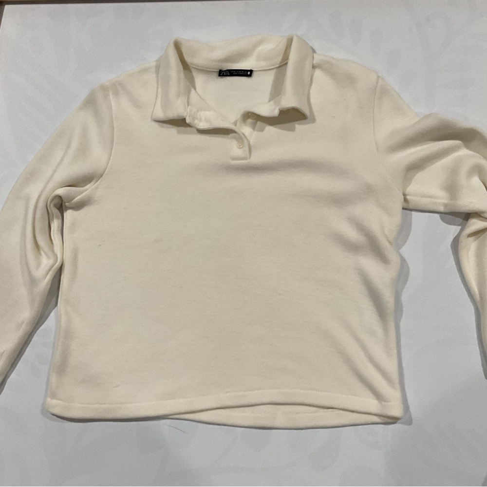 Zara Cream V-Neck Polo Sweater